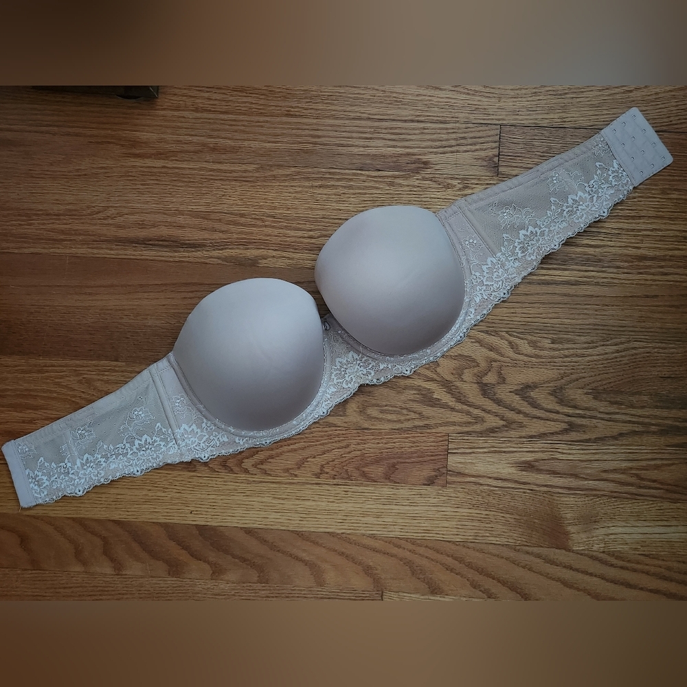 Torrid Strapless Bra - Picture 5 of 13